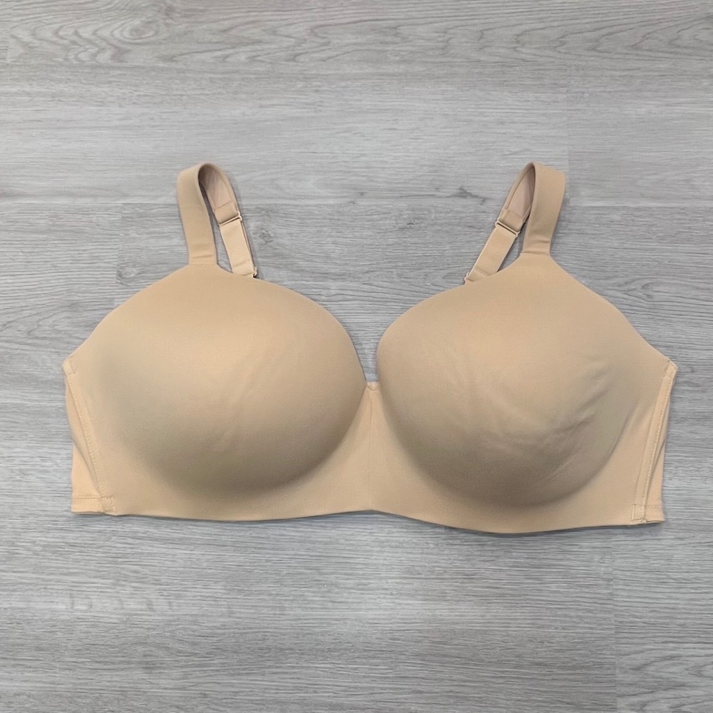 Cacique Full Coverage Wire Free Bra Beige 48DD Smooth Comfort Adjustable Straps